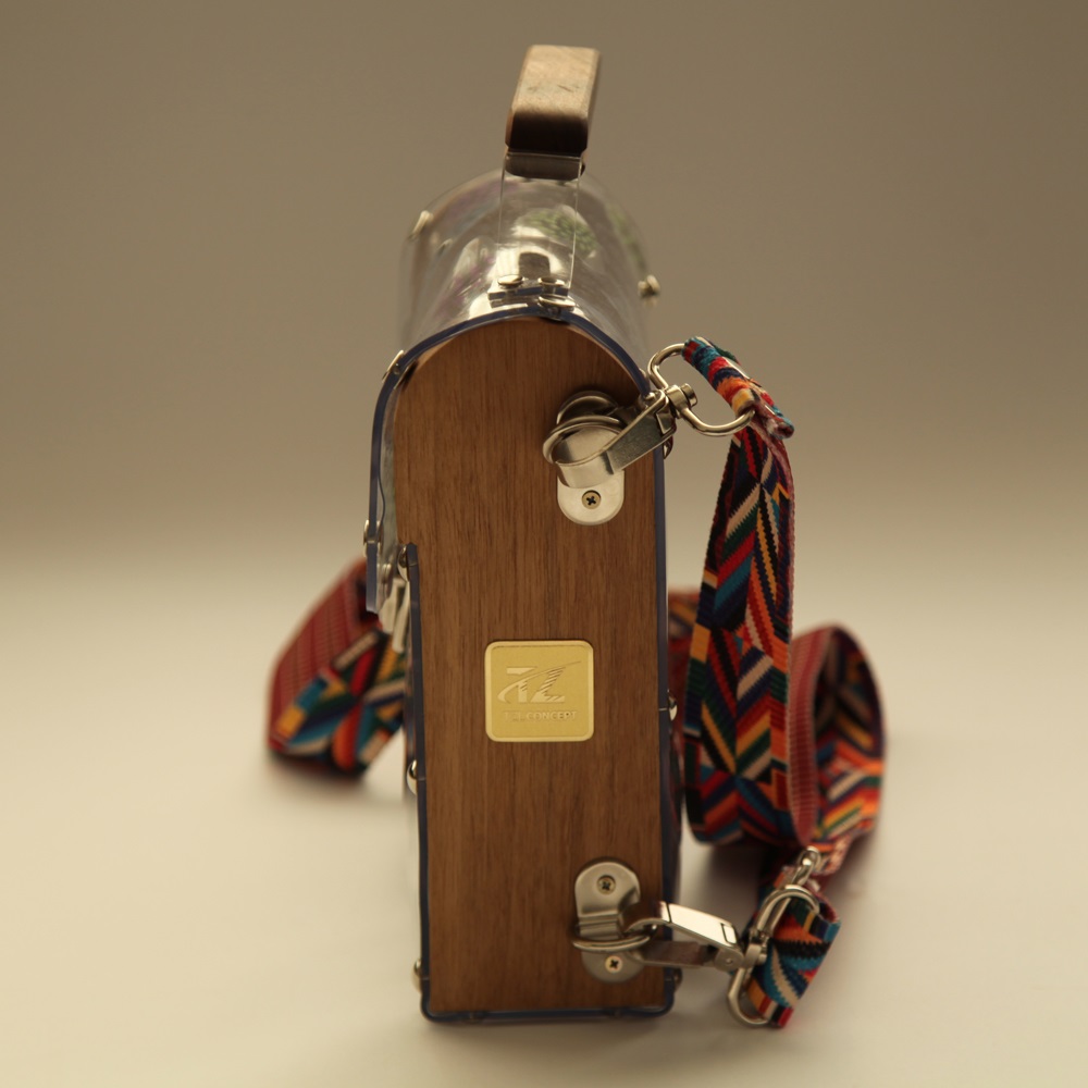 17c stylish, nifty, fashion, handbag, shoulder bag, handmade, wood bag, luxury bag, women bag, unisex bag, fashion brand, shoulder bag, unique style